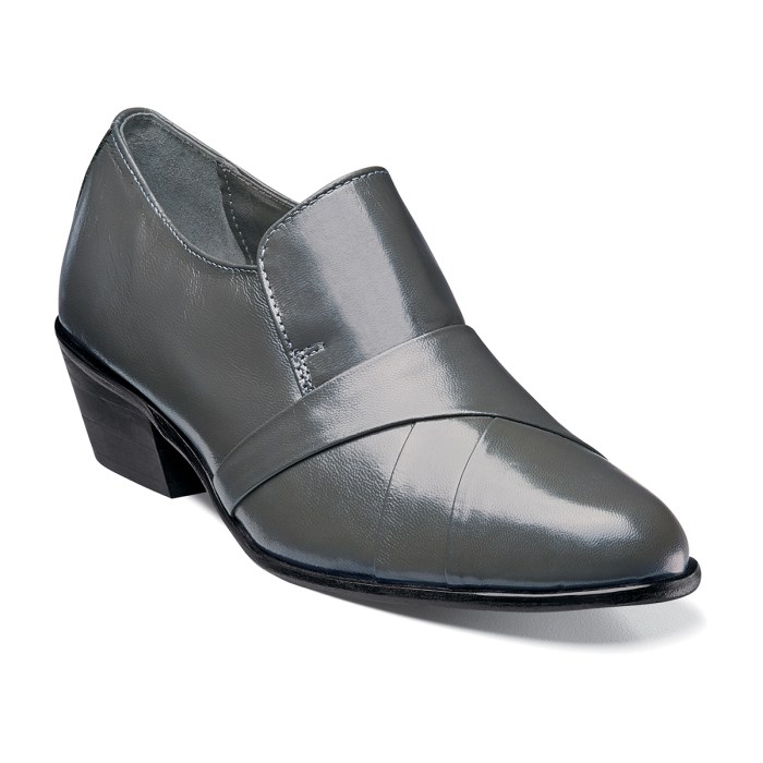 Saks men's dress shoes