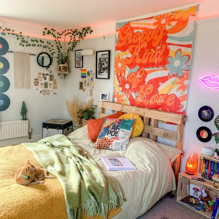 How to aesthetically decorate your room